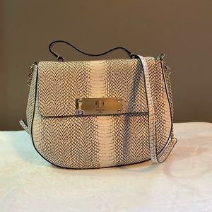 Guess Crossbody Bag